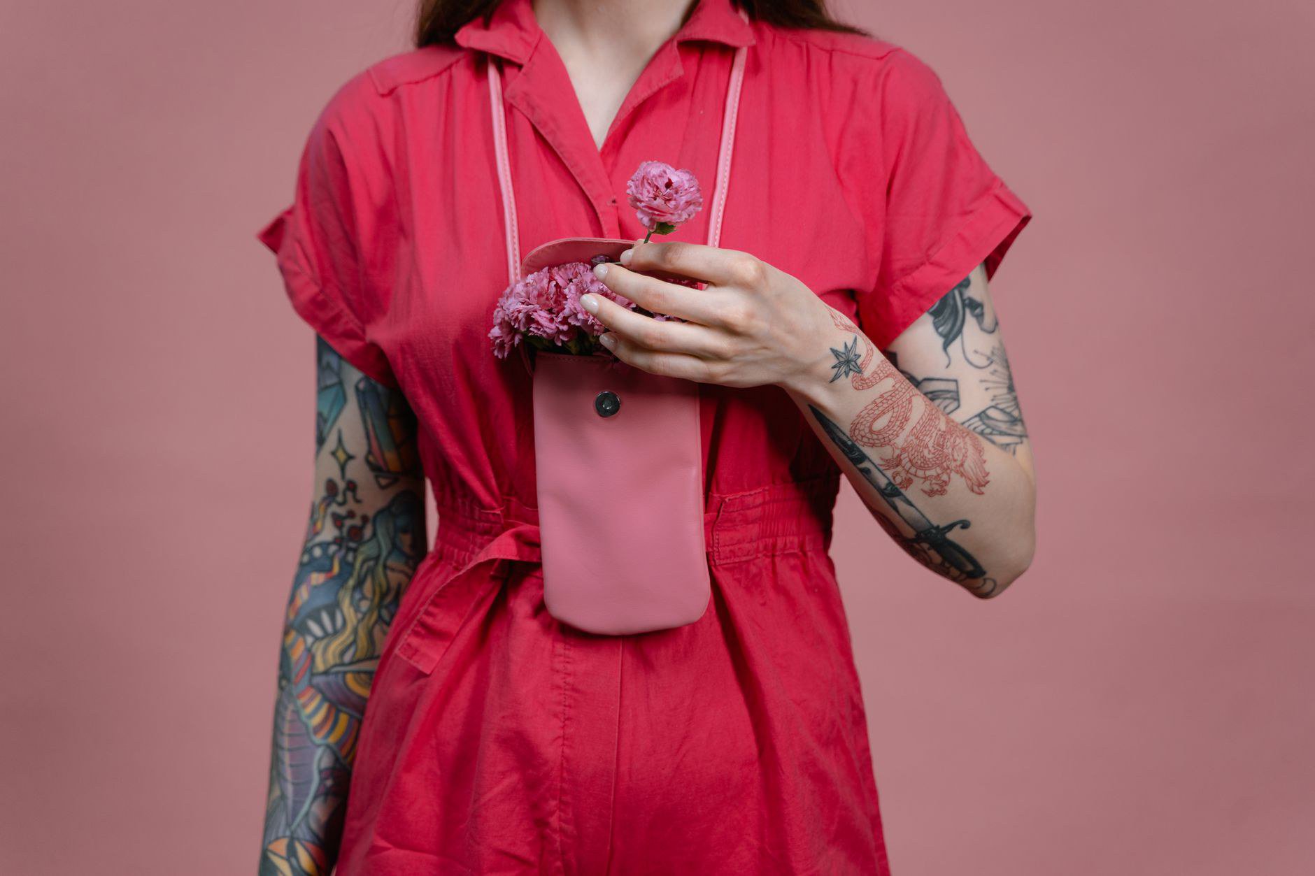 Phối Đồ Oversize Với Phụ Kiện Nhỏ Gọn Cho Giới Trẻ Phối Đồ Oversize Với Phụ Kiện Nhỏ Gọn Cho Giới Trẻ
